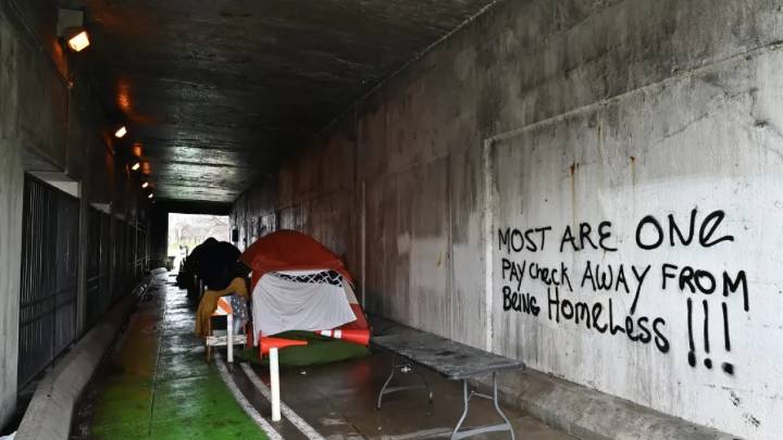 New Federal Rules Could Put Formerly Unhoused People Back Out on The Streets Across Illinois