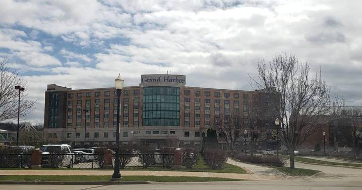 Dubuque's Grand Harbor Resort sold to Riddles Group for $7.5M