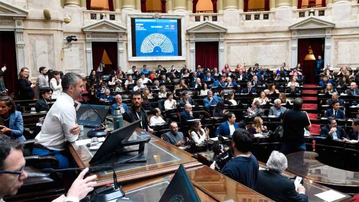 Tres diputados de Catamarca confirmaron que dejan el bloque de Unión por la Patria…