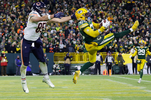 La intercepción decisiva de Nixon ayuda a Packers a ganar 28-21 a Bears y liderar la NFC Norte