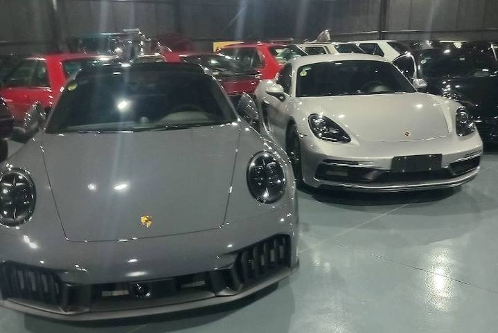 Ferrari y Porches. La flota de vehículos de lujo que identificó la Justicia en la quinta que sería de directivos de la AFA