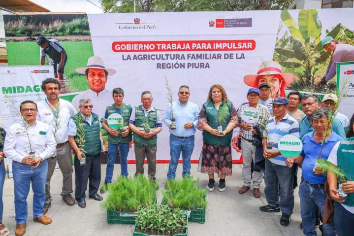 Piura: Gobierno impulsa agricultura familiar con importantes iniciativas de reforestación