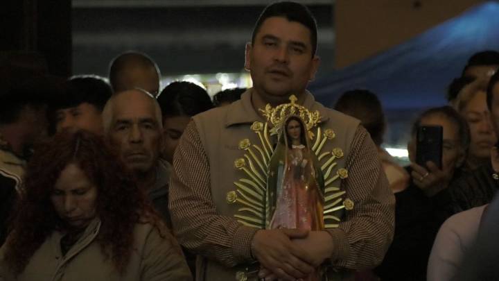 Fieles se reunen para celebrar a la Virgen de Guadalupe en Tijuana