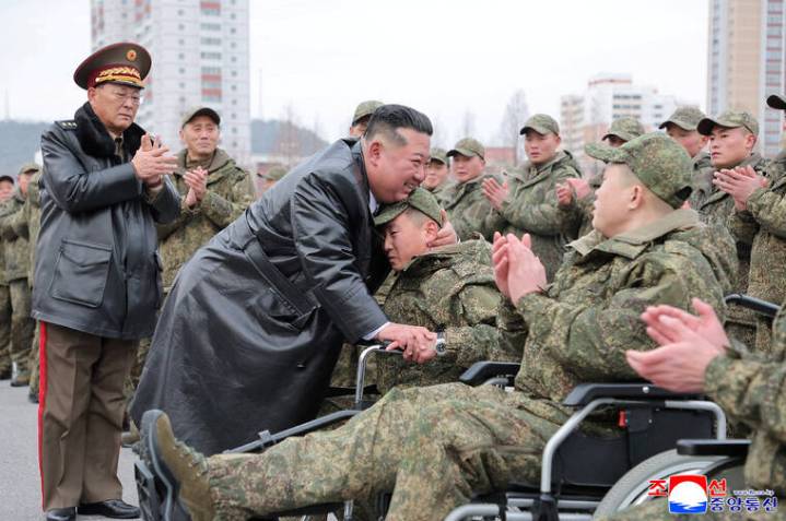 North Korean leader hails troops returning from Russia mission