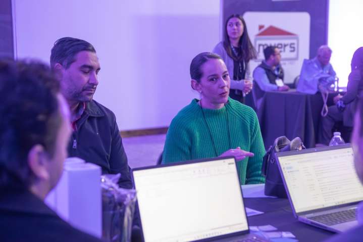 SIDE impulsa expansión comercial para más de 50 empresas