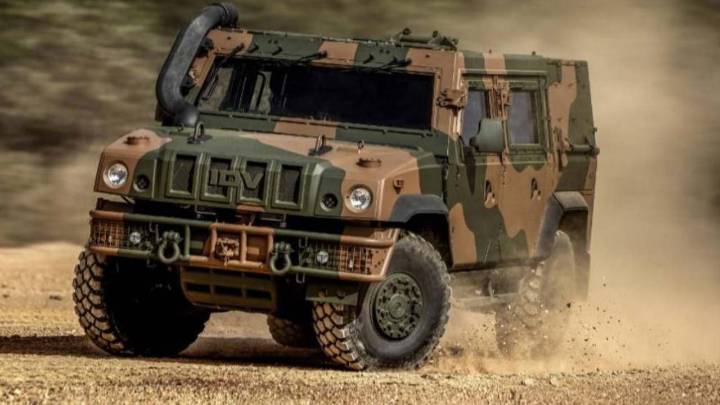 Un Ejército de camiones con cabinas blindadas