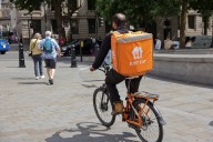 UK Arrests 171 Delivery Riders, Including Indians, For Illegal Working; Deportations Underway