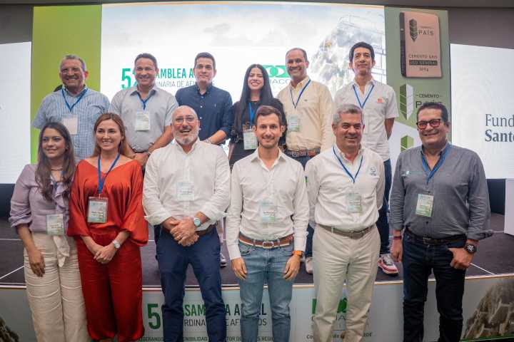 Camacol Bolívar analiza panorama y retos del sector constructor para 2025
