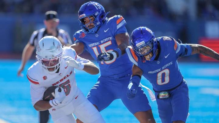 Boise State vs. UNLV prediction, pick, odds, spread, where to watch live