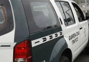 Herido leve un conductor tras salirse de la carretera en La Plata