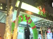 Comisaría de Barranco se vuelve "instagrameable" con llamativa decoración navideña