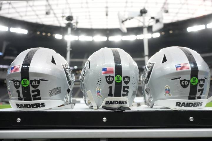 Deadspin | Raiders lead logjam for No. 1 pick in '26; Rams could crash party