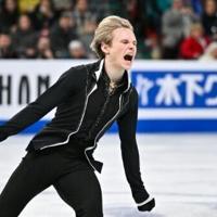 'Quad God' Malinin ramps up Olympic preparations at Grand Prix Final