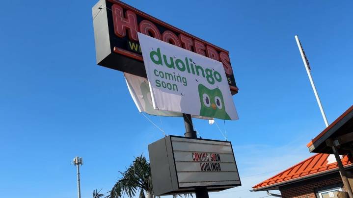 Duolingo takes over shuttered St. Louis Hooters location for corporate stunt