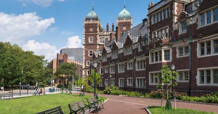 UPenn joins long list of Clop victims after Oracle EBS raid • The Register