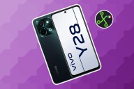 Celular barato con carga rápida de 44 Watts y 256 GB de memoria. Todavía trae cargador en su caja