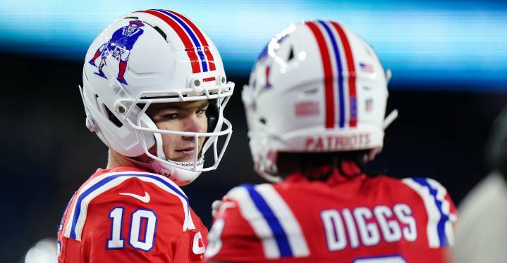 Patriots vs. Giants: Andy Borregales opening drive field goal leads to 3