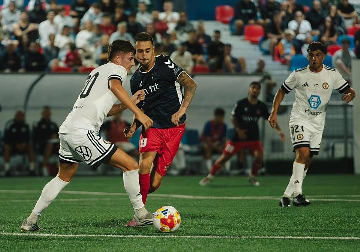 La borrasca Emilia también provoca la suspensión de toda la jornada de Tercera RFEF