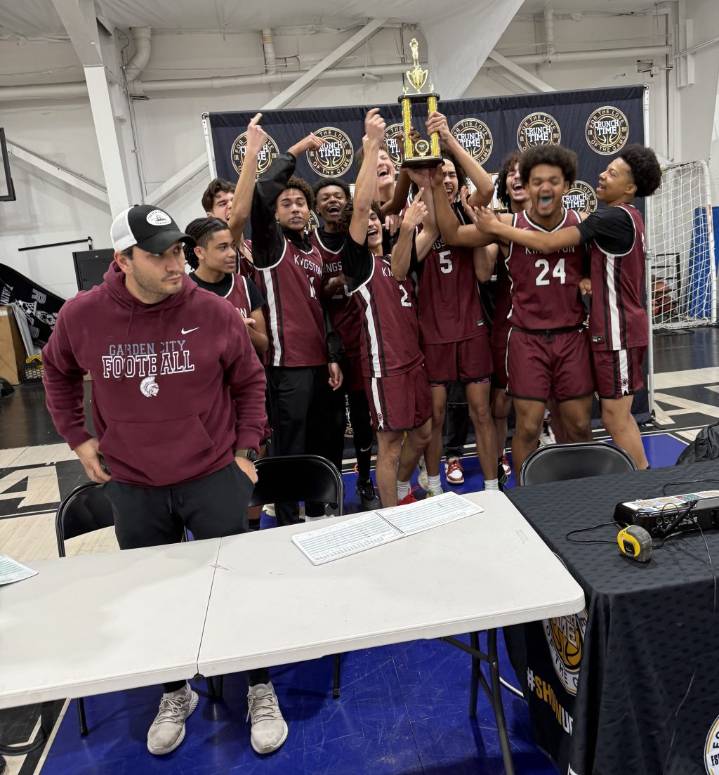 High school boys basketball: Kingston takes down Garden City