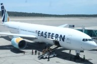 Llega a Venezuela segundo vuelo con 172 migrantes repatriados desde EE.UU. entre tensiones por espacio aéreo