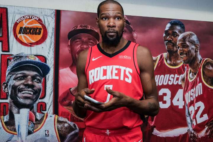 Why 31,000 Points Seems Unfathomable To Almost Everyone But Kevin Durant — Legendary Confidence, Midnights at the Park and Rockets Joy