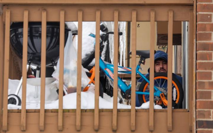 DHS claims man detained in Elgin is member of Tren de Aragua