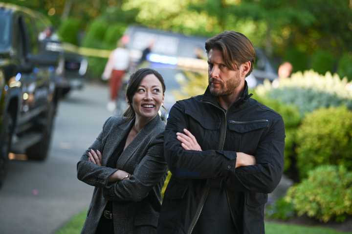 Justin Hartley's 'Tracker' Replaces Main Cast After Multiple Surprise Exits