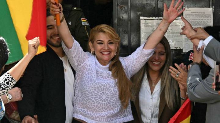 De presidenta a prisión y a la libertad: ¿qué pasó con Jeanine Áñez?