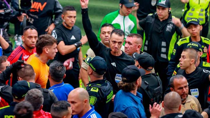 Wilmar Roldán iguala récord de tarjetas amarillas después de 13 años durante el clásico paisa, ¿Cuántas sacó?