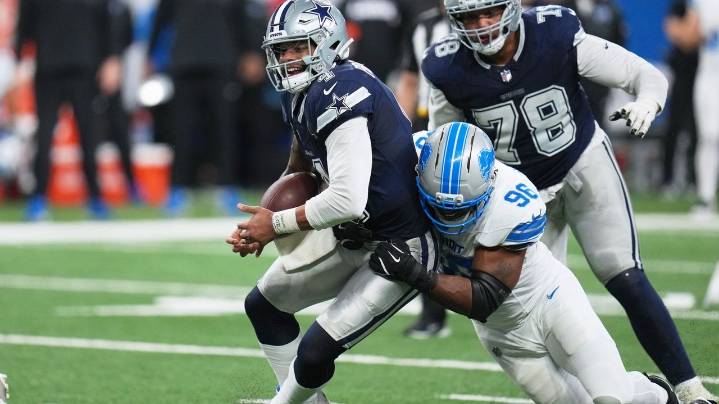 Cowboys regress in loss to Lions but try to focus on what's left of playoff hopes