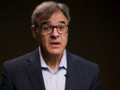 La "lista de la muerte" y 5.000 dólares al mes por información: un exagente de la CIA reveló oscuras prácticas de espionaje