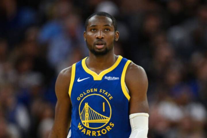 Is Jonathan Kuminga Injured? Warriors Star Remains on Bench vs Bulls Why is Jonathan Kuminga still on the bench as the Warriors take on the Bulls, watching while his teammates run the show on the cour