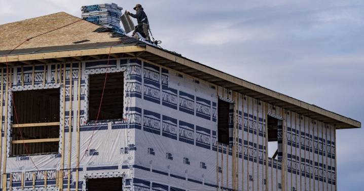 Canada's largest provinces score worst on housing policies and outcomes, report says