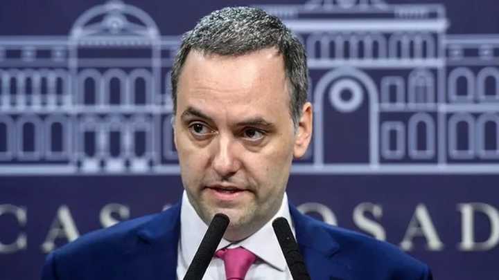 Patricia Bullrich deja Seguridad: Adorni le agradeció por "el orden en las calles"