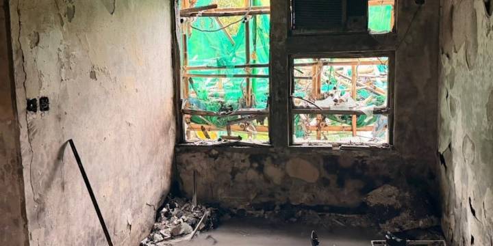 Hong Kong authorities say netting on buildings that caught fire, killing 151, did not meet code