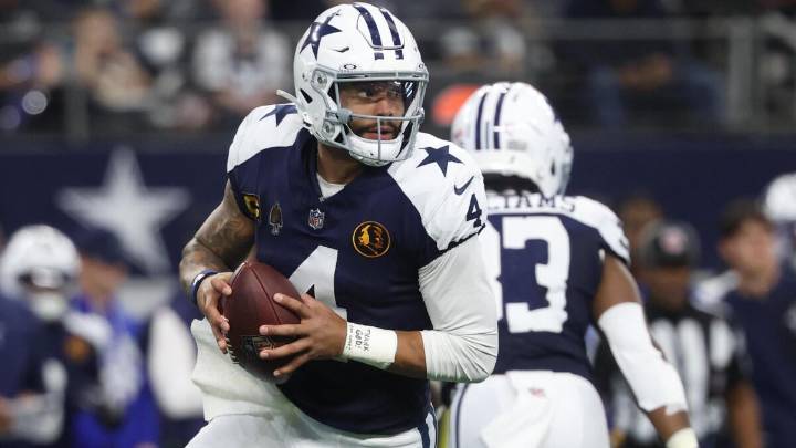 NFL picks for Week 15, score predictions, best bets from self