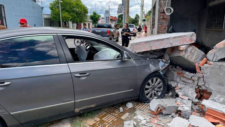 Fuerte accidente en La Banda: una madre y sus dos hijos resultaron heridos tras un…