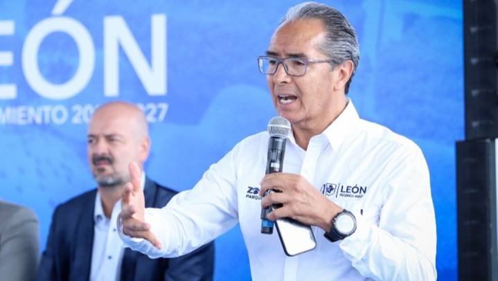 Director del Zoológico de León sigue acumulando escándalos