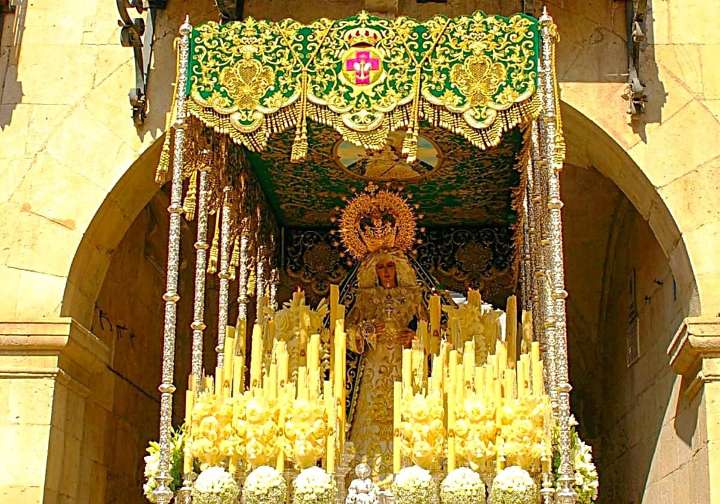 Peregrinación a San Nicolás para cerrar el Año Jubilar de la Esperanza en Alicante
