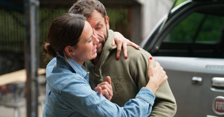 Kelvin and Liz Fletcher fans send support as couple announce 'big' news