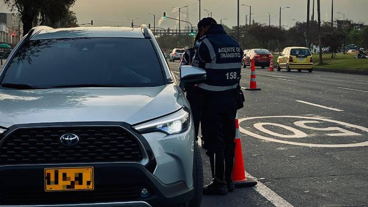 Pico y placa en Bogotá el lunes, 1 de diciembre: ojo conductores con la rotación