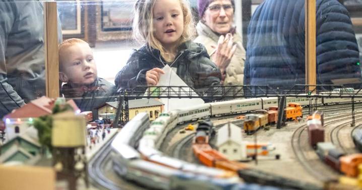 Entertainment Calendar: Dec. 10