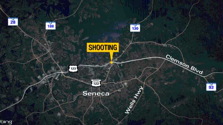 2 shot at QT in Seneca, suspect in custody