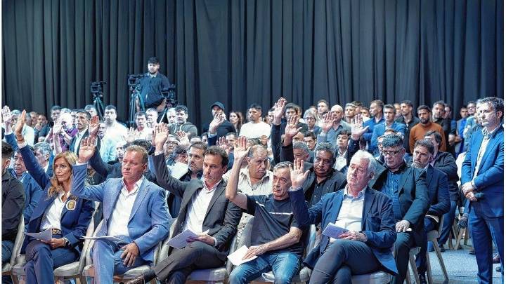 Cuáles son los clubes y entidades allanadas en la causa Sur Finanzas