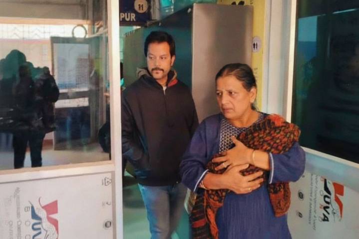 Newborn baby abandoned in a bag in Odisha’s Sambalpur, rescued