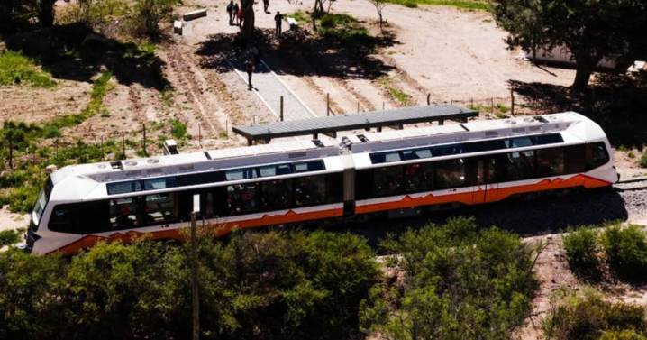 Tren Solar fuera de servicio por tareas de mantenimiento