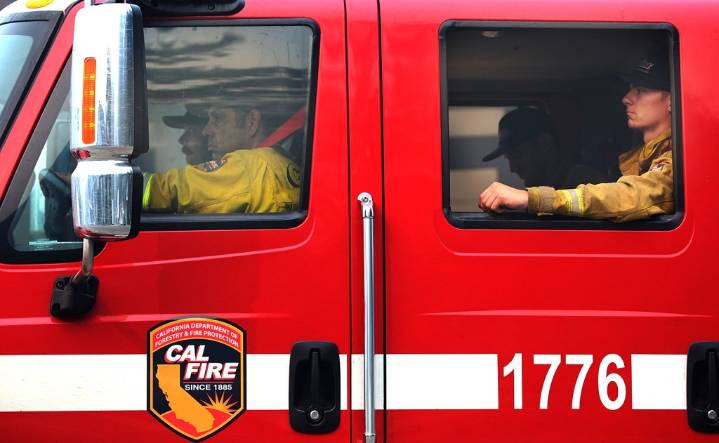 Fire crews smother blaze near Aptos Hills, Watsonville