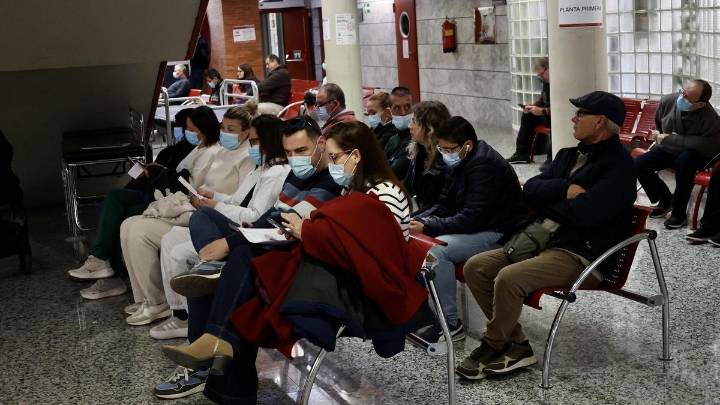 La sanidad murciana, ante la tormenta perfecta: virus y huelga médica