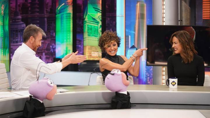 Sonsoles Ónega desvela a Pablo Motos su reacción al escuchar sus diálogos en 'Las hijas de la criada': "Me despertó un instinto de rabia"