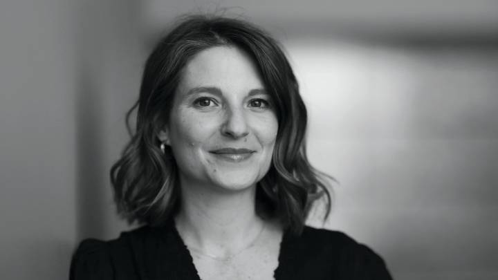 Loan fraud: Author tells of discovering $200,000 in debt in her name